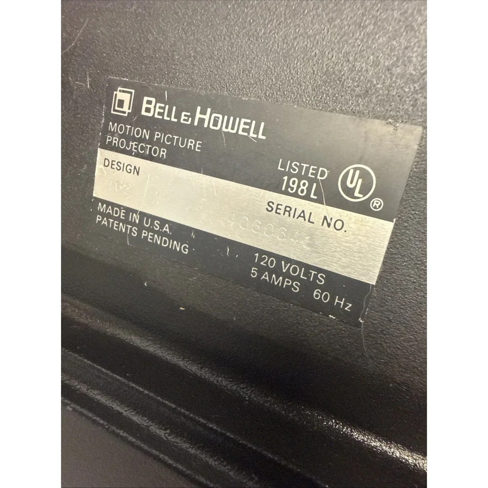 Bell & Howell Autoload 198L Super 8 Movie Film Projector, Powers On